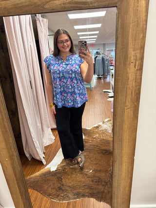 Dear Scarlett Lizzy Flutter Sleeve Top - Curvy