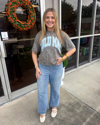 Lulu Mac Mossy Oak Bottomland Print Tee - Light Blue