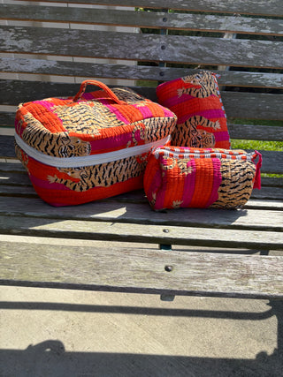 Eye Of The Tiger Cosmetic Bag Set