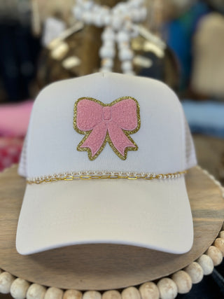 Ribbon & Pearl Chain Trucker Hat