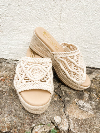 Eureka Macrame Slides