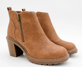 Corky's Rocky Top Camel Booties