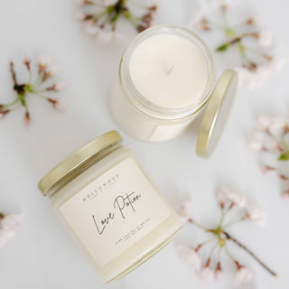 Hollowood 8 Oz. Candle - Love Potion